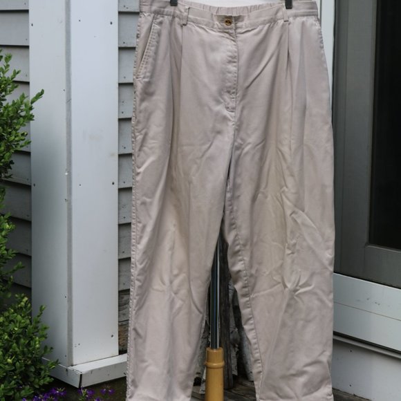 L.L. Bean Pants - LL Bean Plus Size Classic Khaki Cotton Floral Flannel Lined Pants Sz 18 Reg